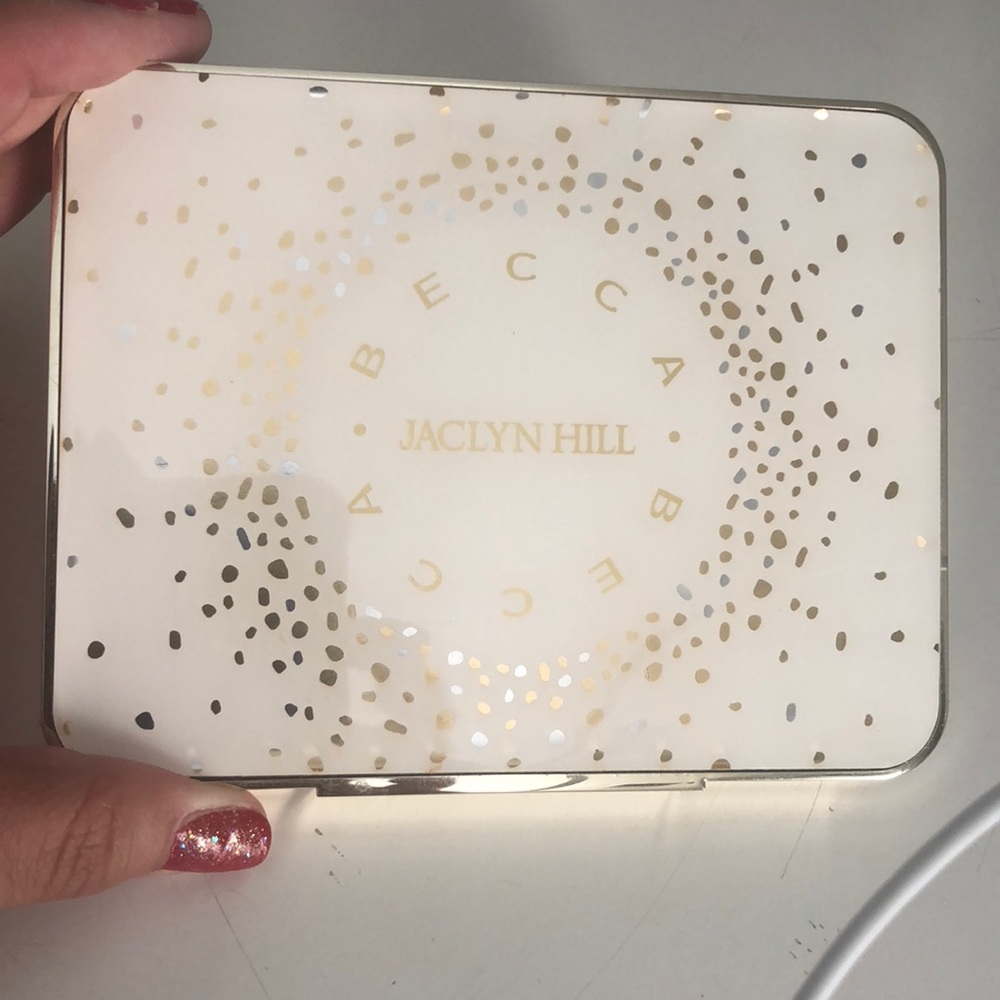 🎊SALE🎊BECCA X JACLYN HILL FACE PALETTE💥💥
